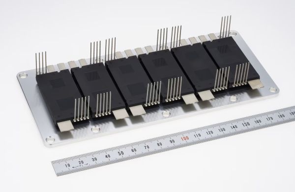 Mitsubishi Electric представляет новые силовые модули серии J3 для электромобилей