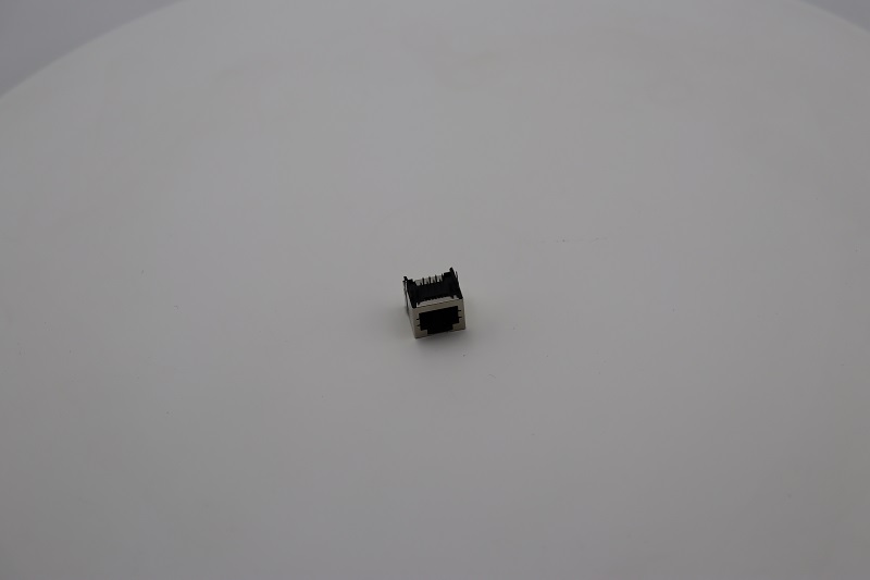 43860-0025 от Molex – экранированный коннектор 8P8C для промышленной автоматики