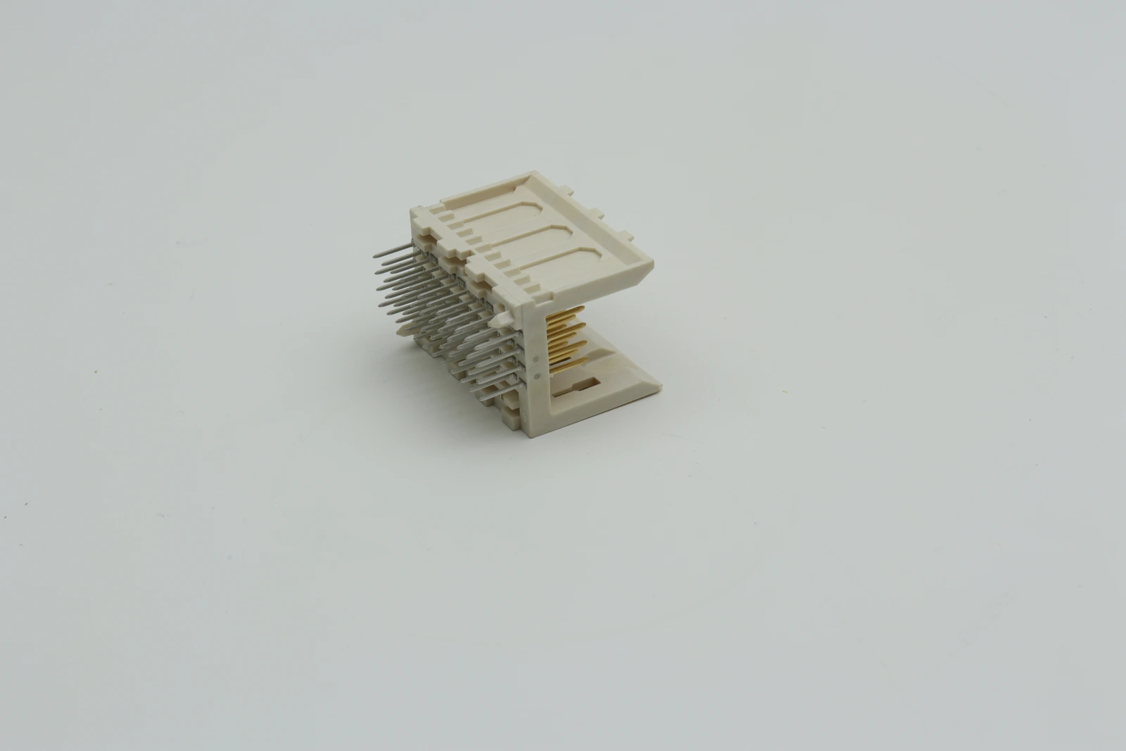 5536513-2 от TE Connectivity AMP Connectors фото 1