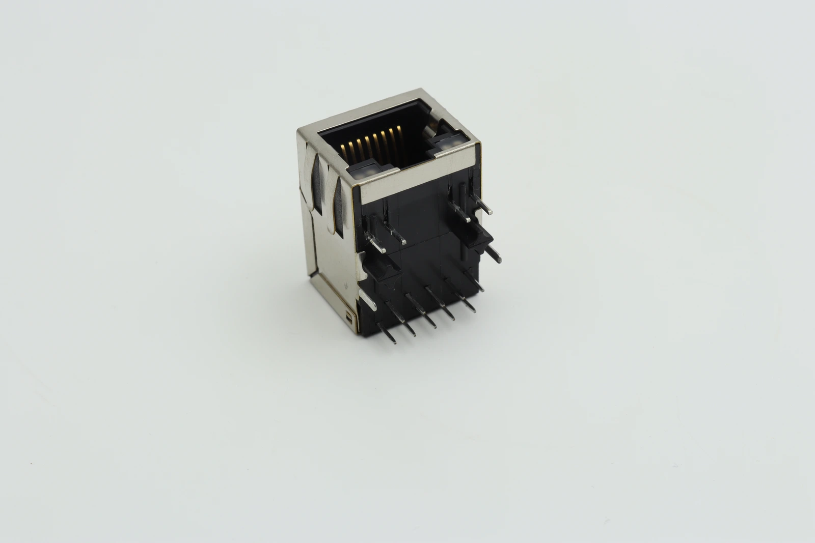 7499111440A от Wurth Elektronik: Профессиональный Модульный разъем для промышленных сетей