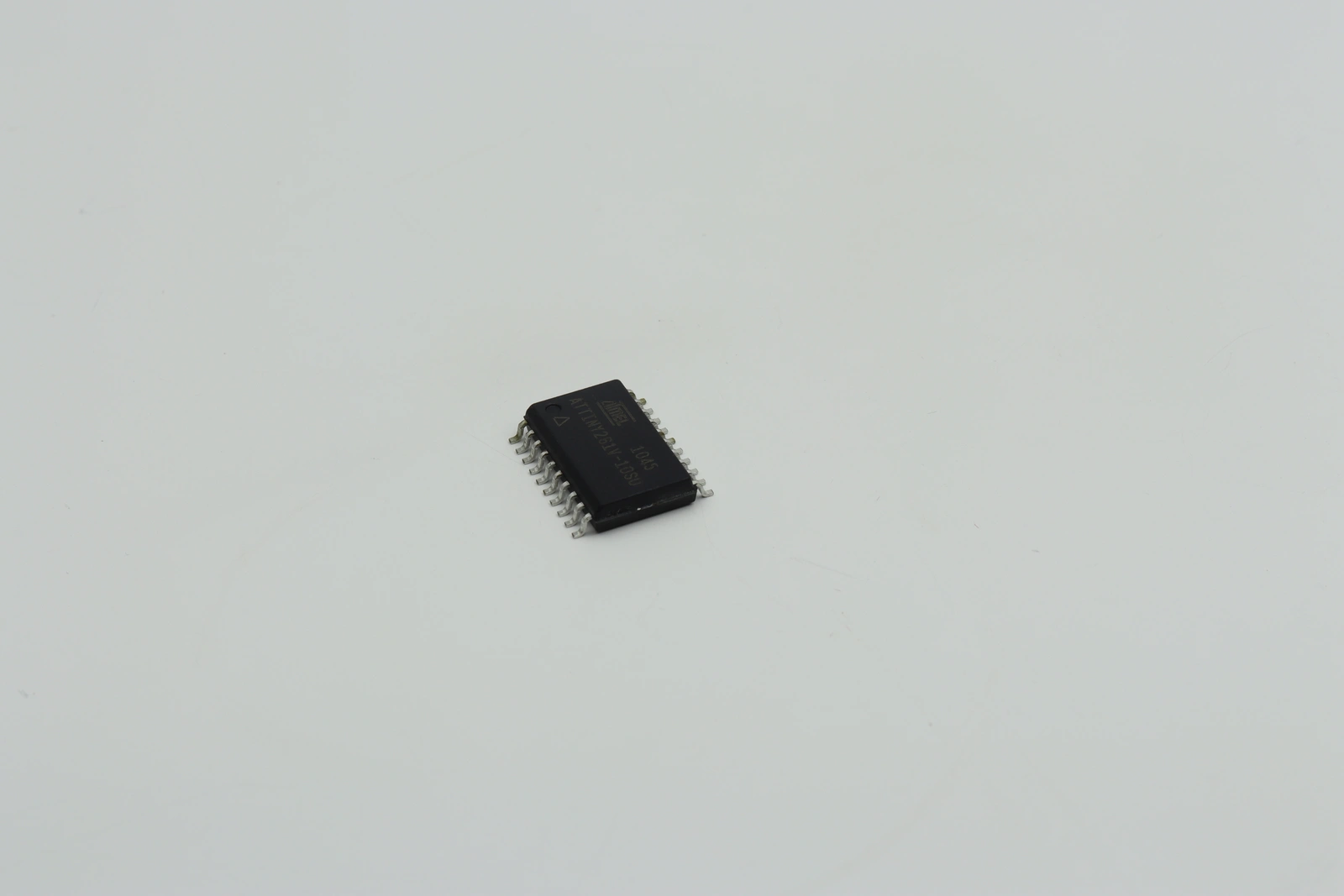 ATTINY261V-10SU от Atmel фото 1 ATTINY261V-10SU от Atmel фото 1