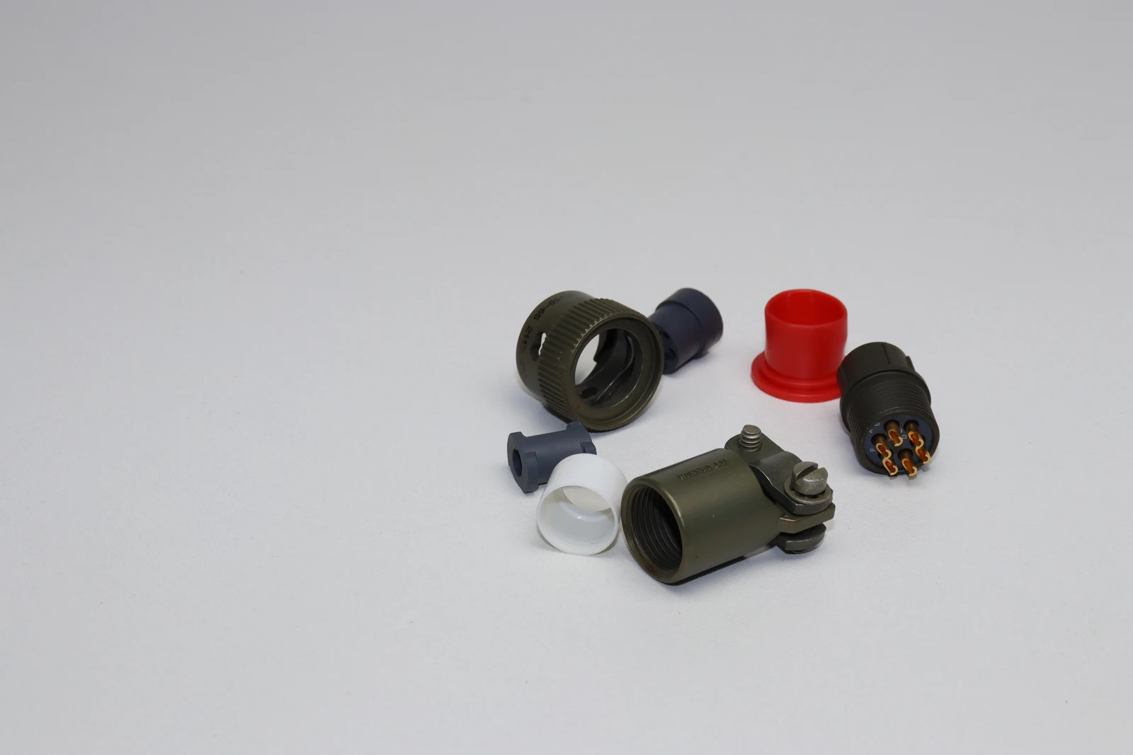 KPT06F10-6S от ITT Cannon, LLC фото 1