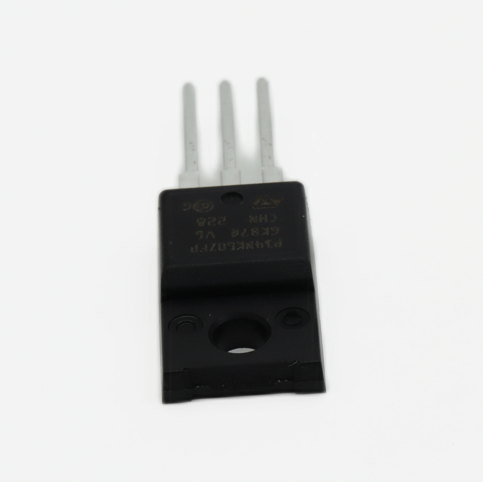 Применение STP14NK60ZFP